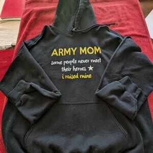 Army mom pocketed hoodie (Womens XL) Black